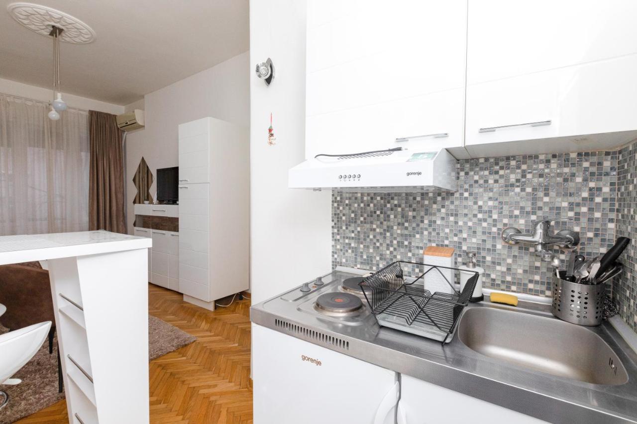 1st Apartment Belgrad